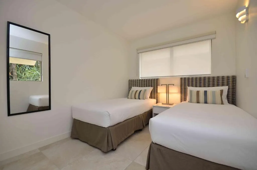 ****  Saks On Hastings Aparthotel Noosa Heads Australia