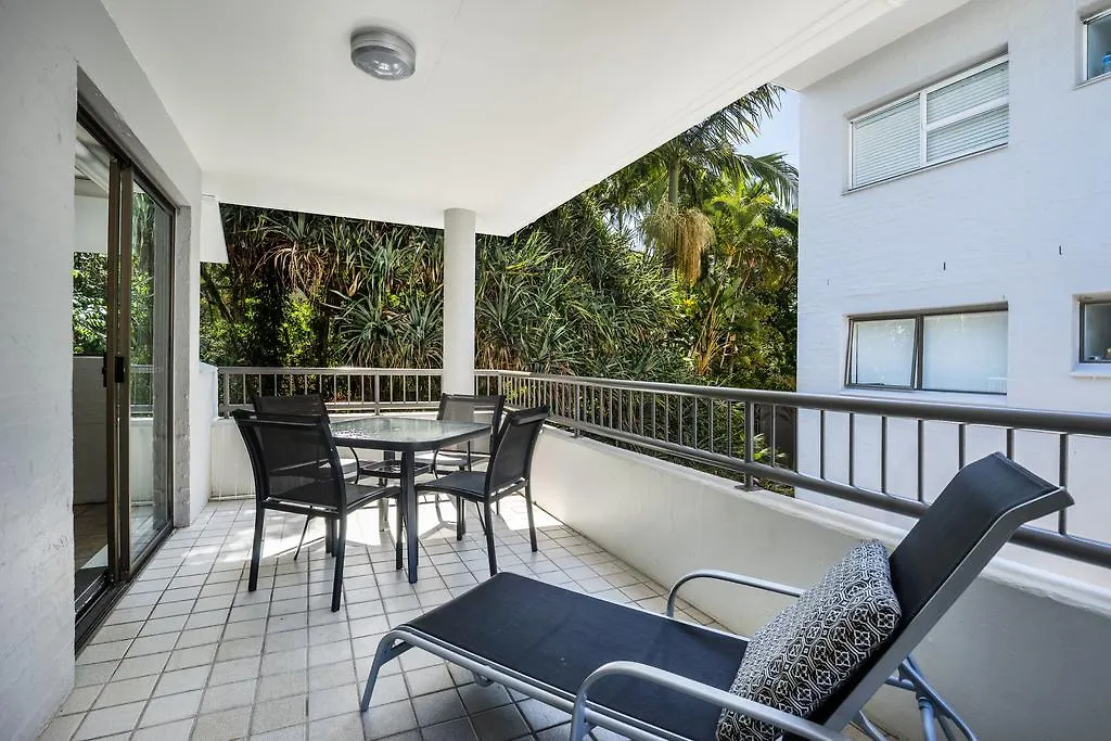 ****  Saks On Hastings Aparthotel Noosa Heads Australia