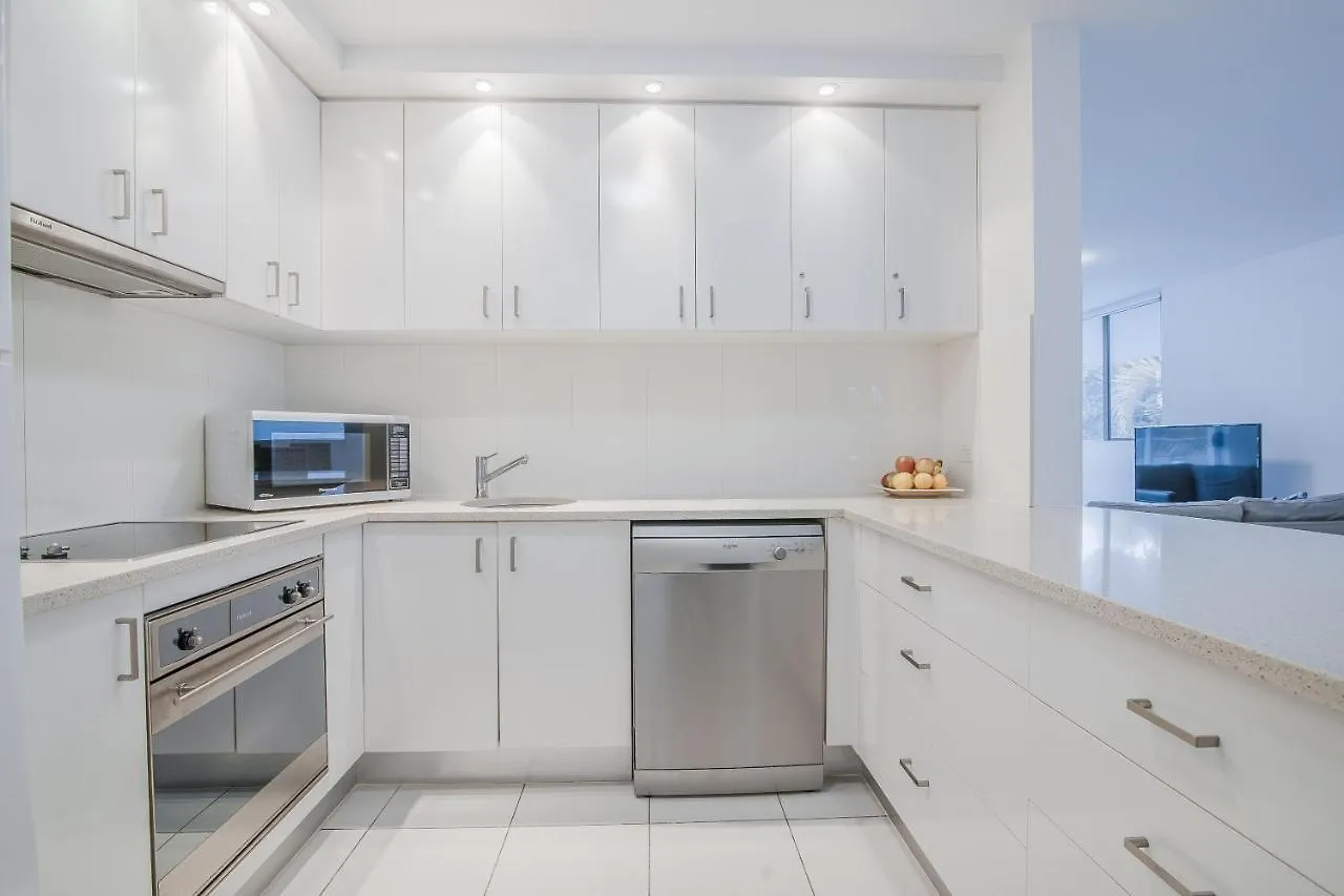 ****  Saks On Hastings Aparthotel Noosa Heads Australia