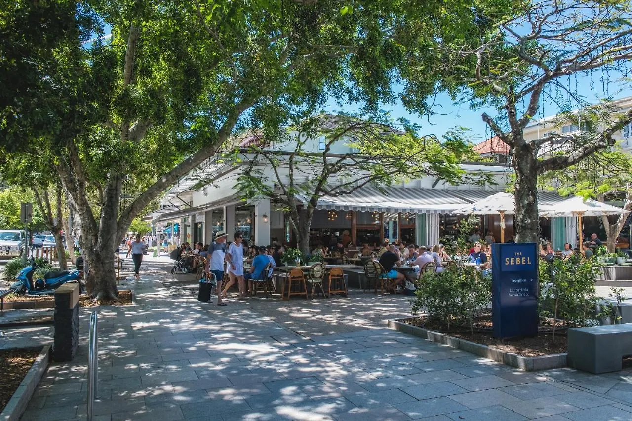 ****  Saks On Hastings Aparthotel Noosa Heads Australia